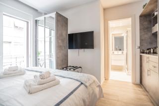 A13 Pristine & Sunny 30m2 flat near Syntagma sq - Atene - 8