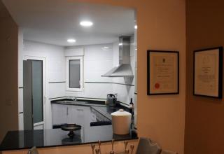 Two bedroom seafront apartment - 4