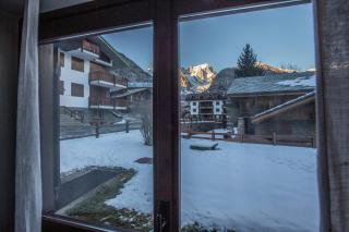 JOIVY Family Apartment, near Ski Lifts, in Courmayeur - Courmayeur - 4