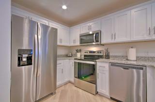 Water Views and Pool Access Lake Ozark Escape! - 5