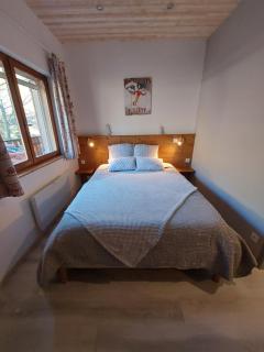 chambre les ormes - Enchastrayes - 9