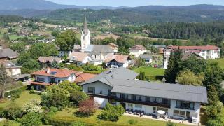 Villa Martini Boutiquehotel - Velden am Wörthersee - 3