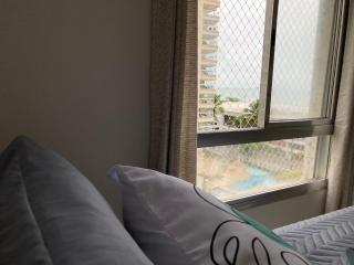 Lindo apto vista p/ o mar na quadra da praia - 6