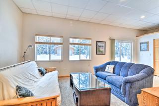 Peaceful Mountain-View Home - Walk to Kenai Lake! - 4