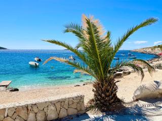 Emina Penthouse, Beautiful 2 bedroom property in Sevid, Croatia - Sevid - 4