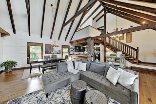 Crestwood Retreat - 8