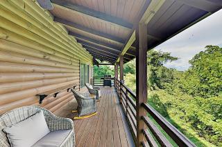 Crestwood Retreat - Arden - 8
