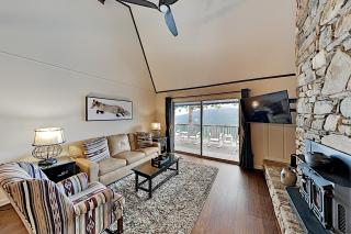 Young's Mountain Hideaway - 1