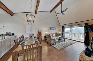 Young's Mountain Hideaway - 3