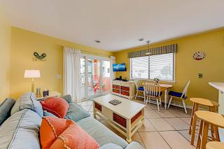Cozy Carolina Beach Condo - 5