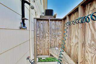 Beachside Cottage - Oak Island - 5
