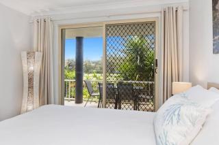 2Bed Beachfront Apartment - Holiday Management - Kingscliff - 3