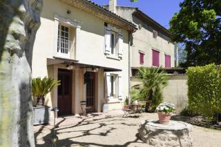 Pretty Provençal style holiday home with communal pool, Noves - Noves - 9