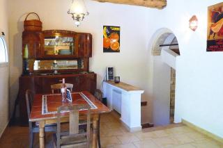 Cozy Noves Home with Pool Access - 6