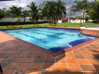 Finca Turística Villa Natasha - Casa Campestre y Cabañas Villavicencio - Villavicencio - 0
