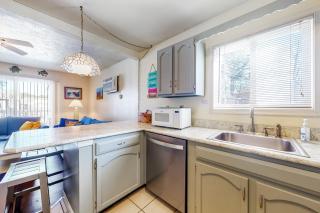 Pine Needle 109B2 - 2