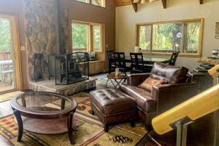 Majestic Mountain - 0