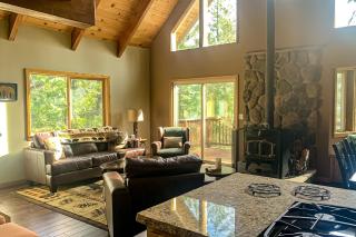 Majestic Mountain - Dorrington - 6