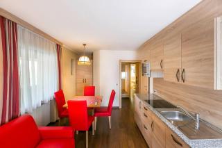 Cosy holiday home Diamant in Dolomites - Santa Cristina in Val Gardena - 3