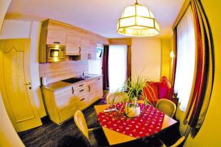 Apartment in Val Gardena near Ski Slopes - 1