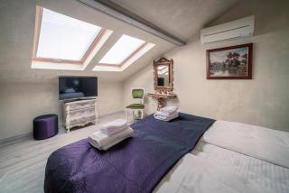 The Gallery Guest House - Garden and Garage - 1