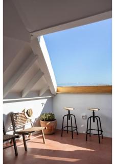 JOIVY Big 6BR house with terrace in Santa Catarina - Lissabon - 8