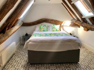3 The Olde Barn Apartments - Stamford - 6