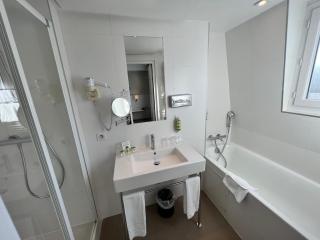 Holiday Inn Paris-Auteuil by IHG - Parijs - 1