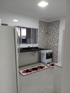 Ótimo apartamento sobreloja com wifi e estacionamento incluso - Maringá - 2