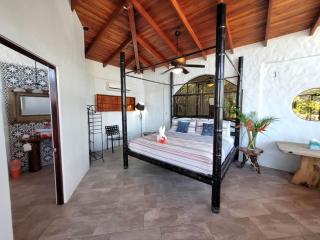 Casa Castillo, 3 or 6 Bdr, Manuel Antonio, Ocean view - 5