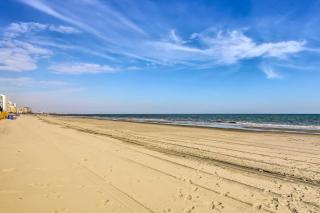 Beachfront Condo in Myrtle Beach with Pool Access - Myrtle Beach - 8
