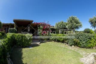 13A - Porto Mannu bilocale prima fila con splendida vista sul mare - 0