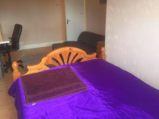 DACH Apartments - Cozy 3 bed Apartment in Hendon - Colindale - 1