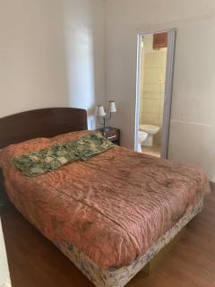 Apartamento cerca Playa Mansa y centro Maldonado aire acondicionado TV cable, Wifi Netflix - Maldonado - 1