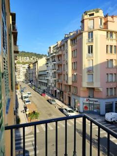 2 à 6 personnes - WELCOME TO NICE ! LOGEMENT PORT - 1