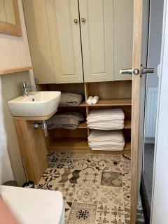 5 Lake View, Barrow, Clitheroe - in the heart of the Ribble Valley - 1