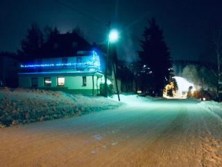 RESTAURACE A PENZION MÁJA - 1
