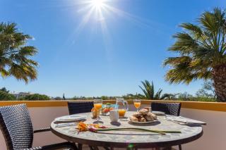 CoolHouses Algarve Luz, 2 Bed semi detached villa, Jardim das Palmeiras condominium, Villa A - Mato Porcas - 1
