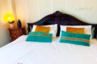 Colorful Pool Villa, Chiang Rai, Thailand - 3