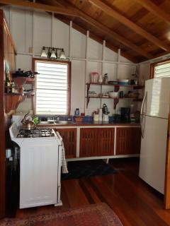 Carolyn's Other House- Gold Standard Certified - Caye Caulker - 3
