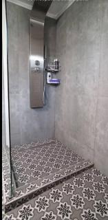 John and Tania's Garden - 2