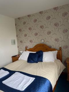 The Strathcarron Hotel - 1