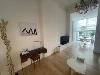 Apartment in trendy Chatelain center Brussels area Little Garden Internet wifi - Bruxelles - 3