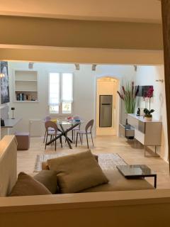 Maison del Ducato Cavour 37 - 1