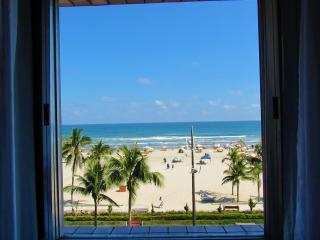 Apto pé na areia com vista para o mar e Wifi - Praia Grande - 6