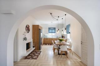 Parikia's Bright Comfort Villa - 3