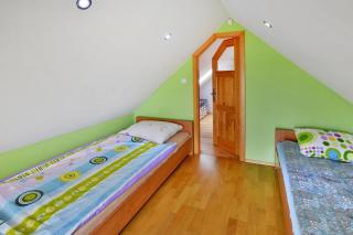 Holiday home by the lake, Ostrowiec Slawienski - 1