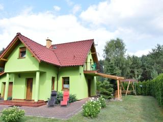 Holiday home for 10 people, close to the lake - Łąkie - 8