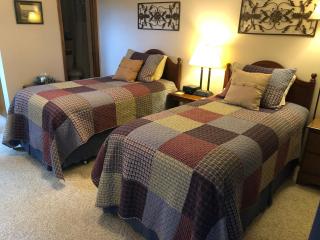 Pinehaven Country Inn - Baraboo - 3