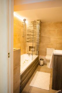 Dealhouse Apartments 1 - Huddersfield - 1